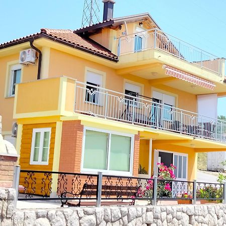 Apartment Gebic Ivan ツリクヴェニツァ エクステリア 写真
