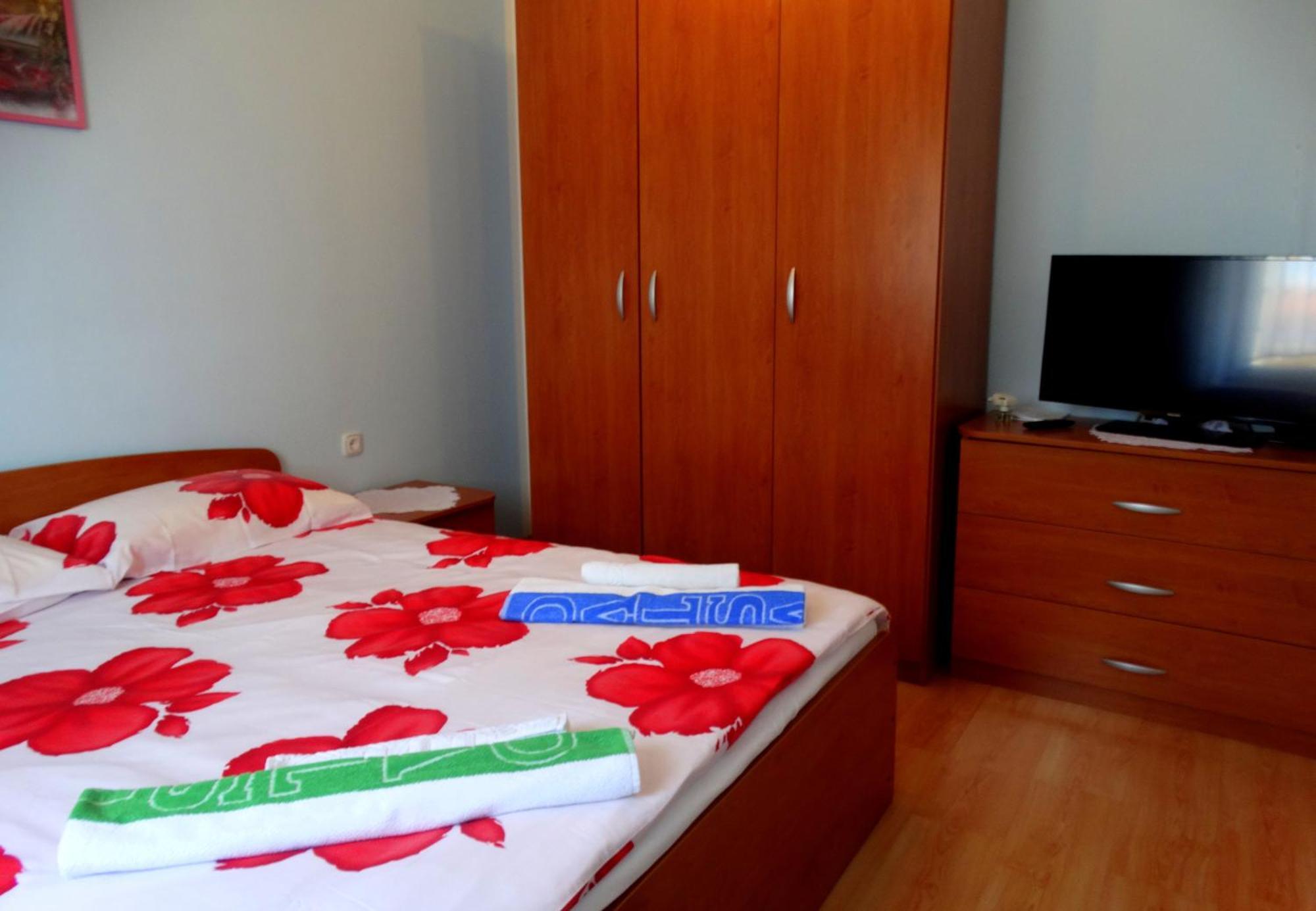 Apartment Gebic Ivan ツリクヴェニツァ エクステリア 写真